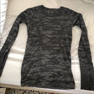 🍋 SALE LULULEMON SWIFTLY TECH TEE